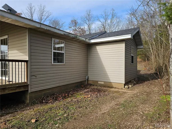 $275,000 | 1469 K Highway, Fremont, MO 63941