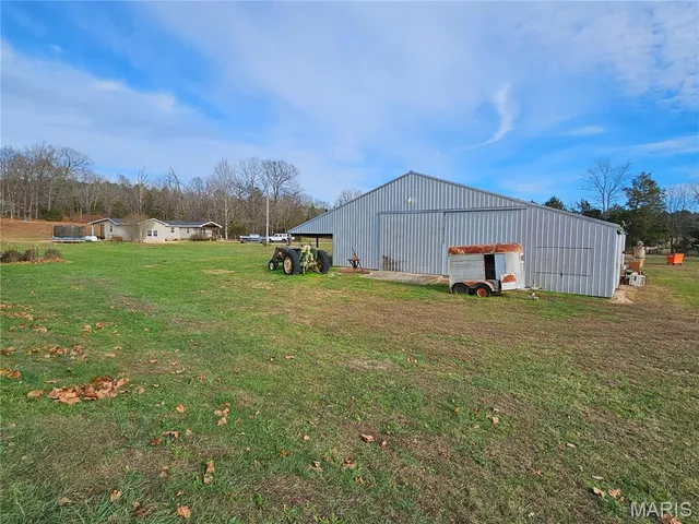 $315,000 | 1469 K Highway, Fremont, MO 63941