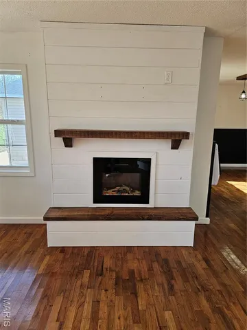 $315,000 | 1469 K Highway, Fremont, MO 63941