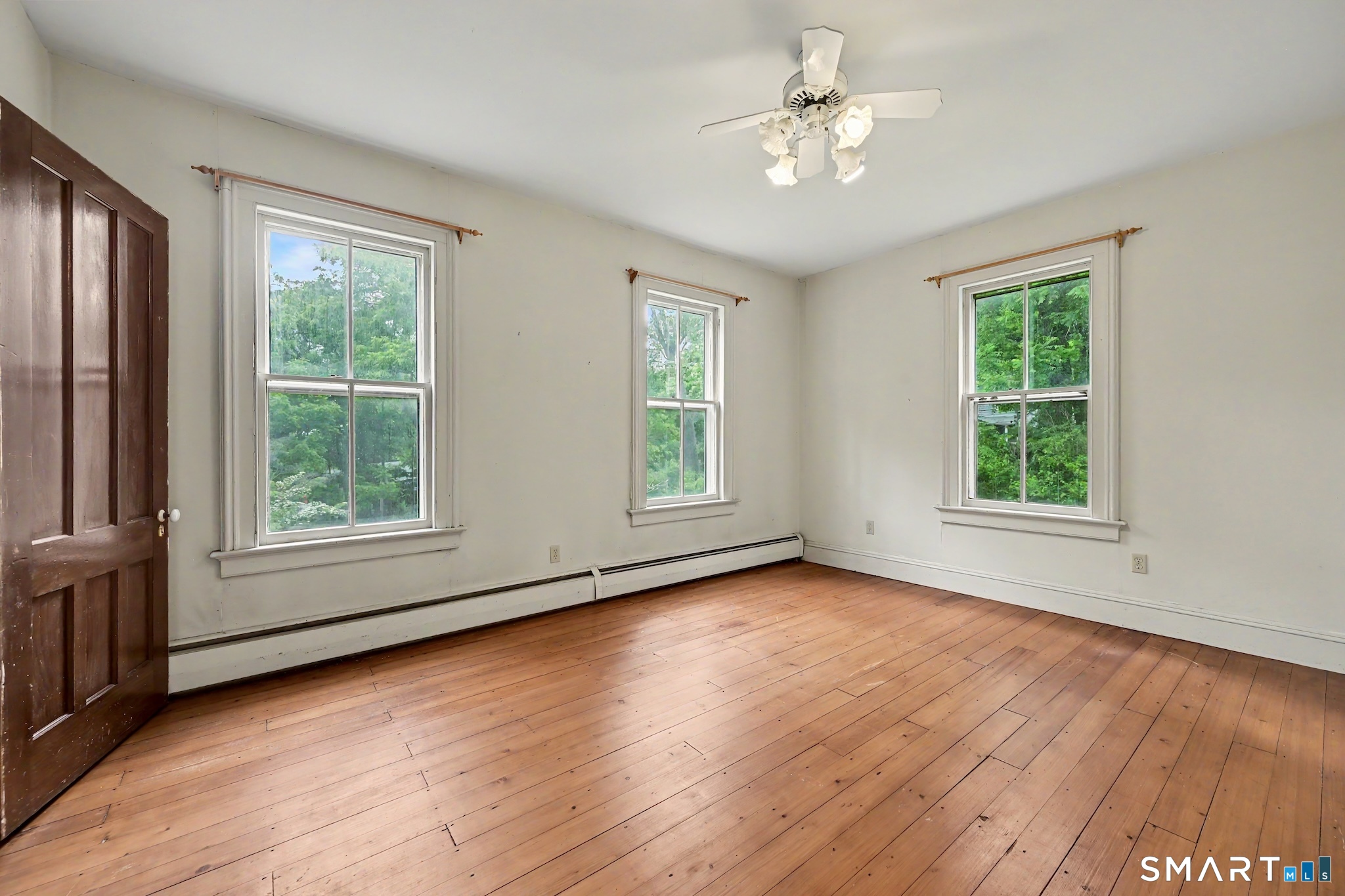 33 Hatch Road Bridgewater, CT 06752 - Photo 14 of 40