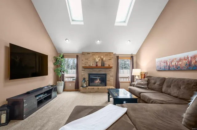 $475,000 | 53271 County Murray Drive, Granger, IN 46530