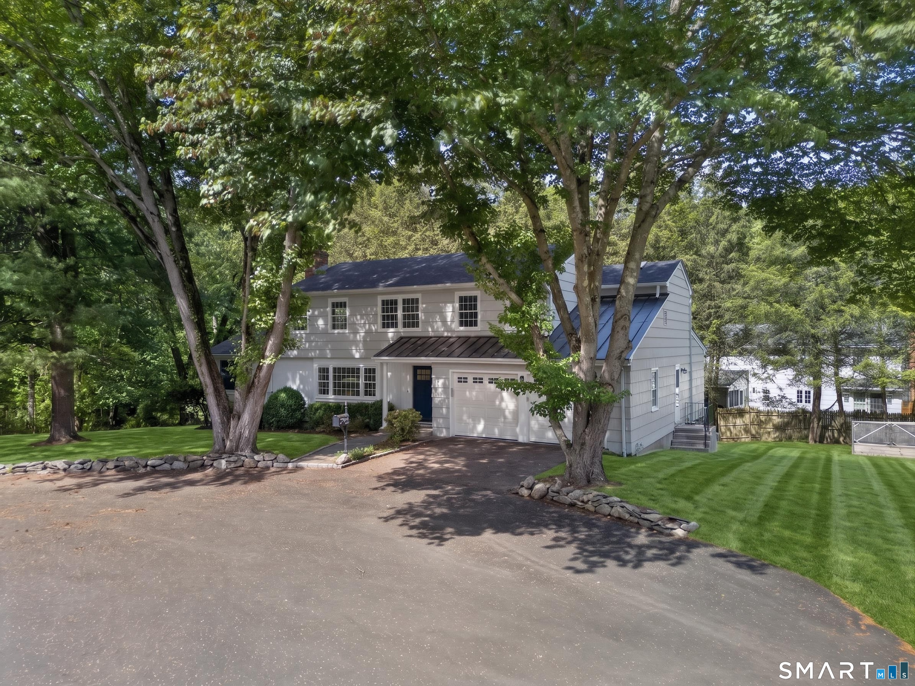 66 Adams Road Fairfield, CT 06824 - Photo 2 of 36