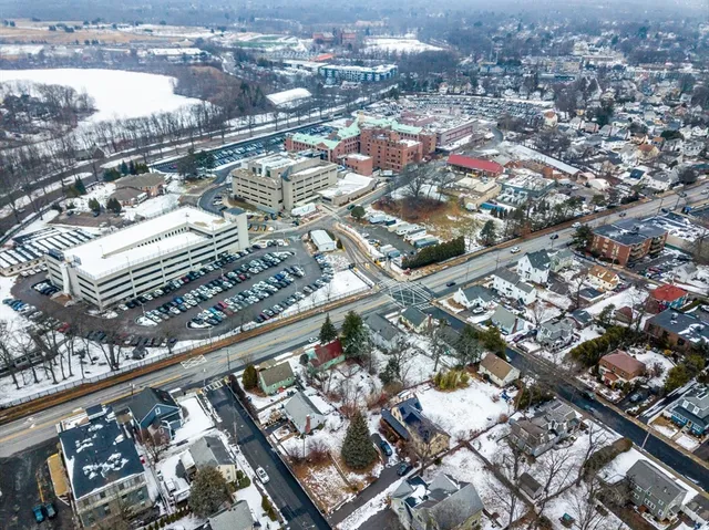 $300,000 | 9 Ledge Hill Road, Boston, MA 02132