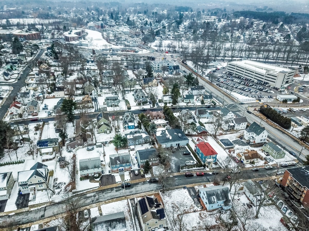 9 Ledge Hill Road Boston, MA 02132 - Photo 4 of 21