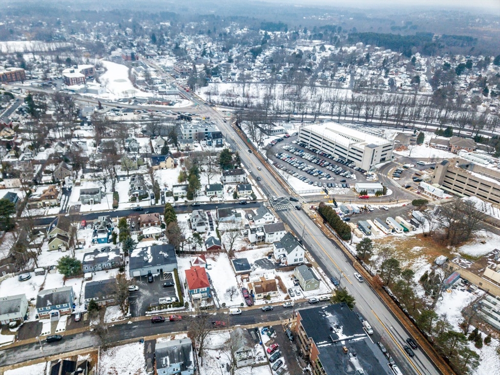 9 Ledge Hill Road Boston, MA 02132 - Photo 5 of 21