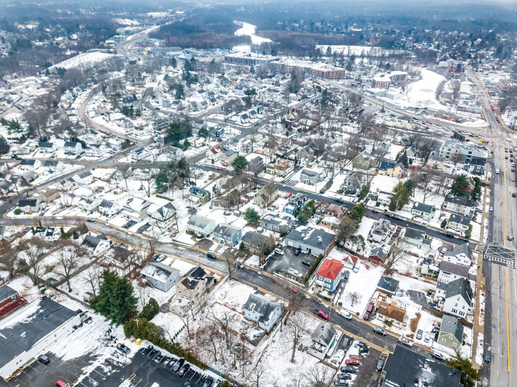 9 Ledge Hill Road Boston, MA 02132 - Photo 6 of 21