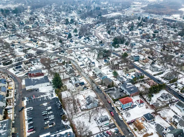 $300,000 | 9 Ledge Hill Road, Boston, MA 02132