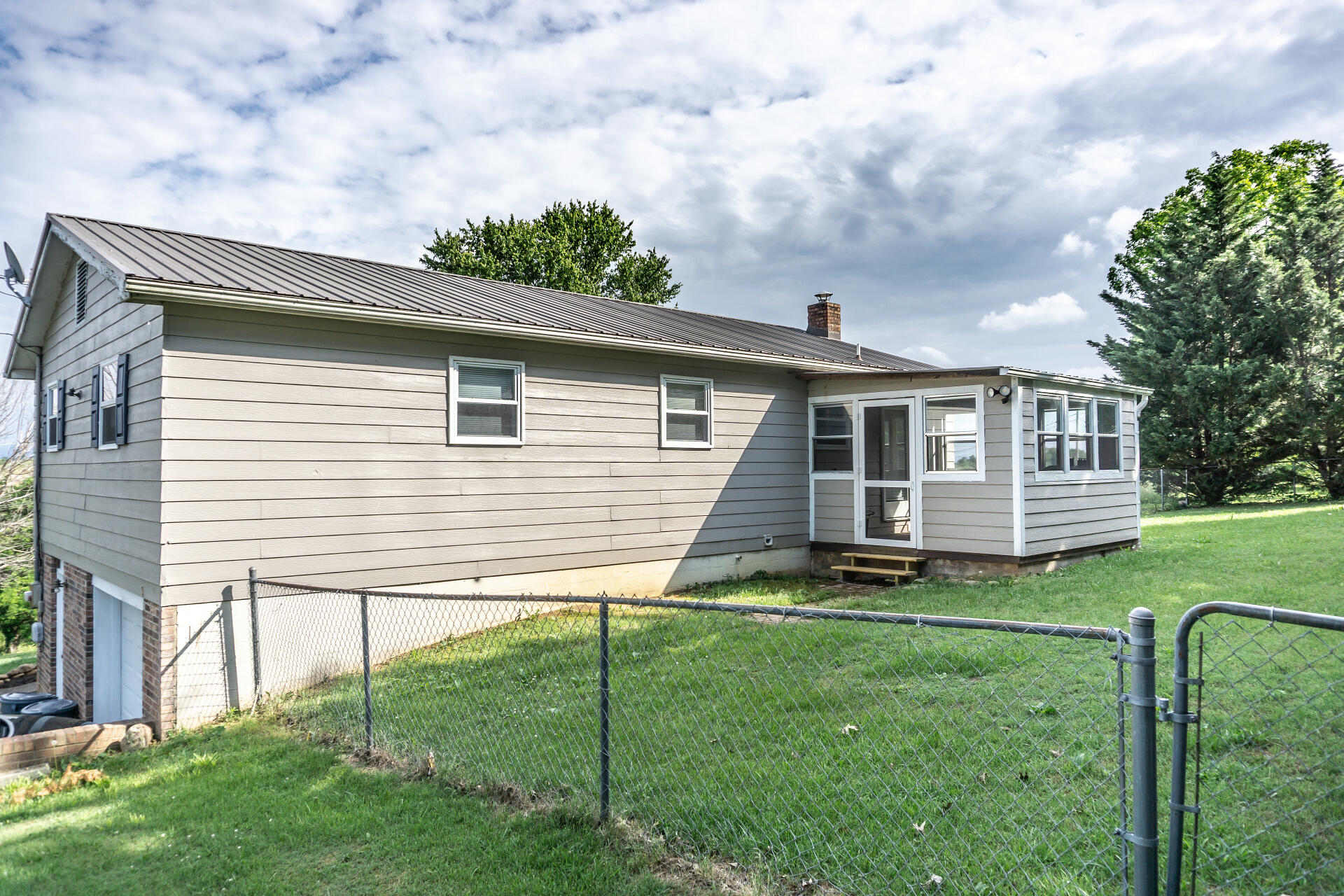 895 Old Snapps Ferry Road Chuckey, TN 37641 - Photo 52 of 77 895OldSnapp_004