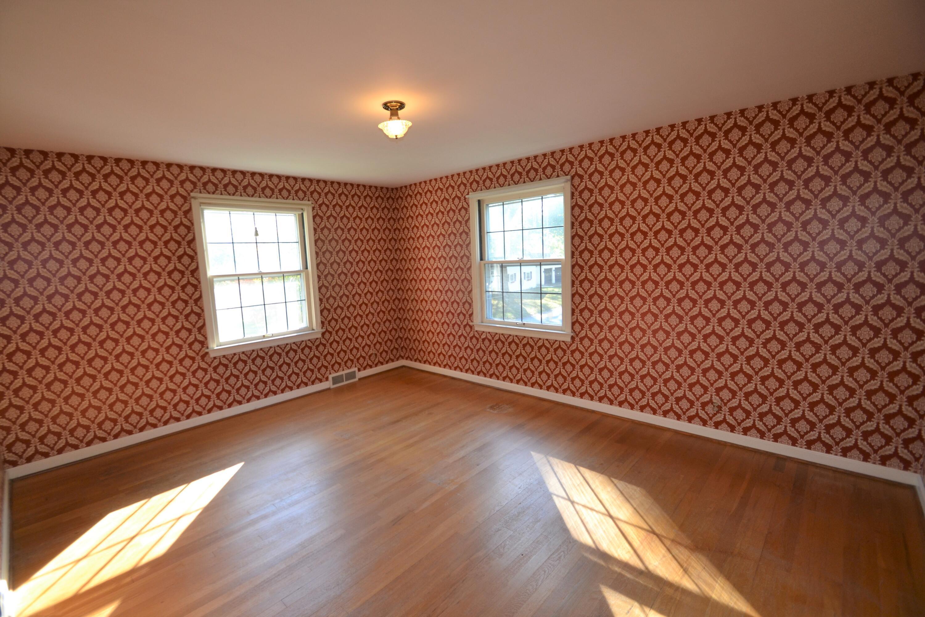 242 South Chesterfield Road Columbus, OH 43209 - Photo 19 of 29 Gallery Image 19