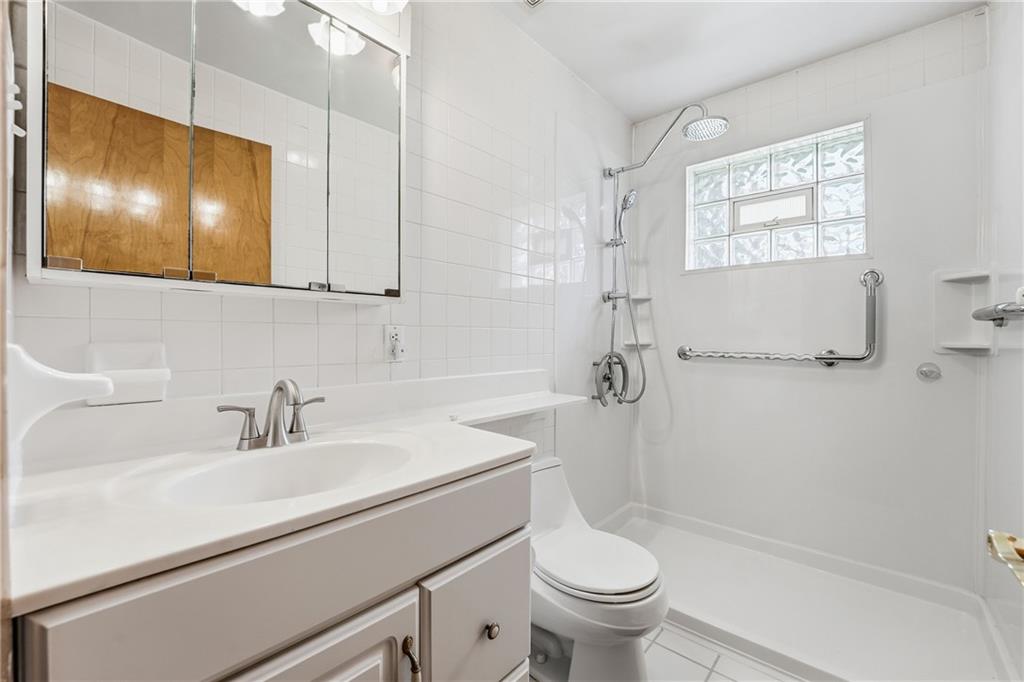 206 East McQuistion Road Butler, PA 16001 - Photo 24 of 32 Gallery Image 24