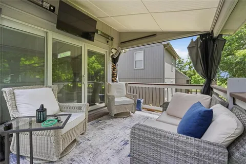 $450,000 | 5900 Meadowsweet Lane, Shawnee, KS 66226