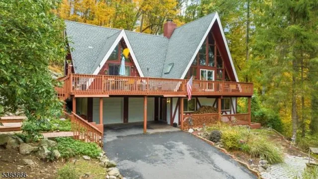 $585,000 | 658 Winding Brook Lane, Califon, NJ 07830