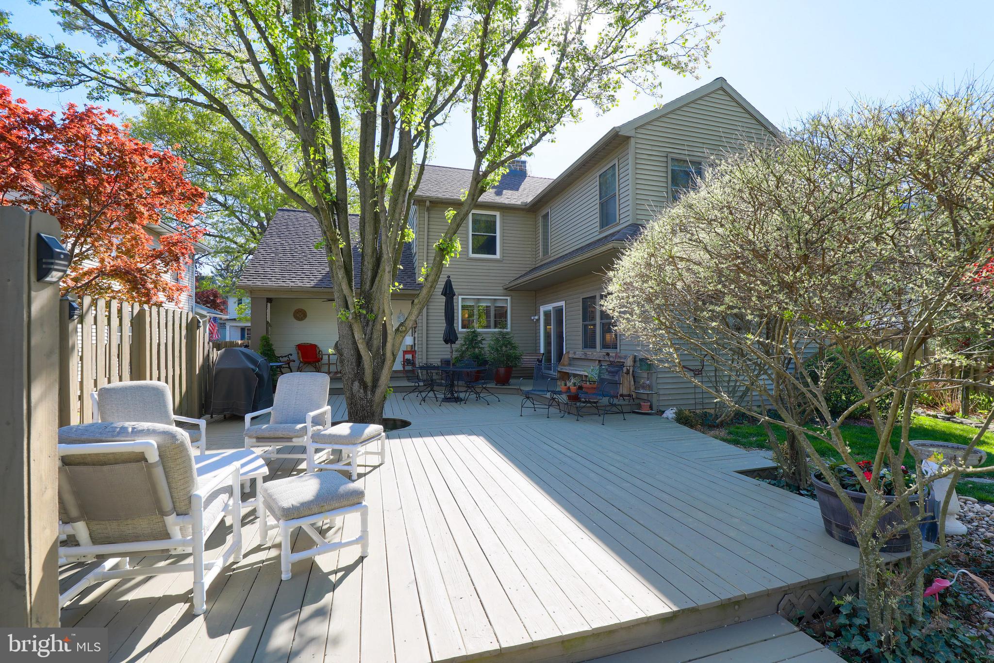 310 Linden Street Lititz, PA 17543 - Photo 11 of 56
