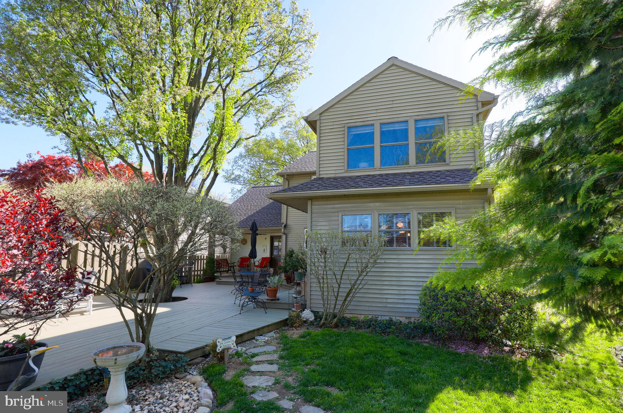 310 Linden Street Lititz, PA 17543 - Photo 6 of 56