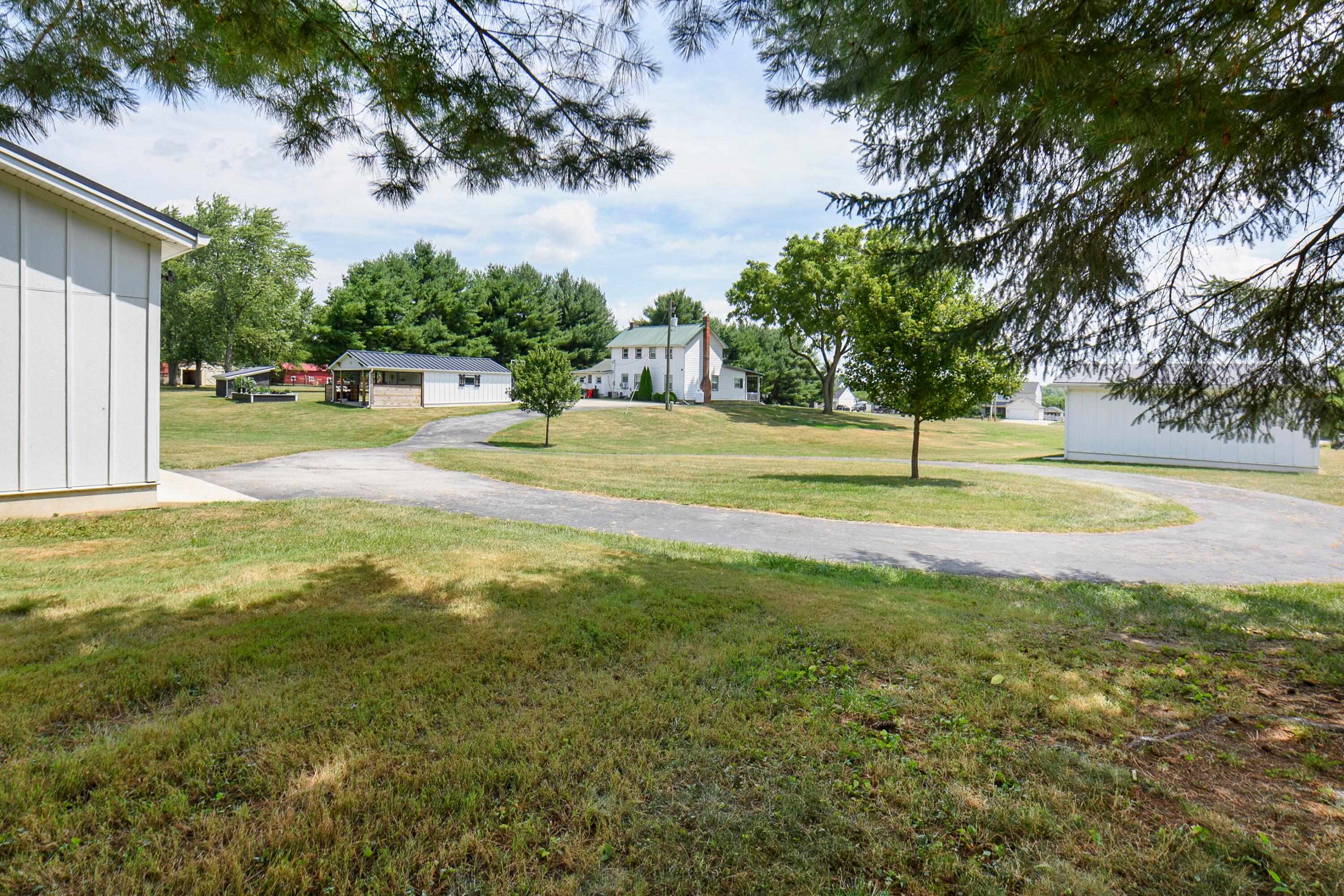551 Hibbs Road Grove City, OH 43123 - Photo 75 of 76 81