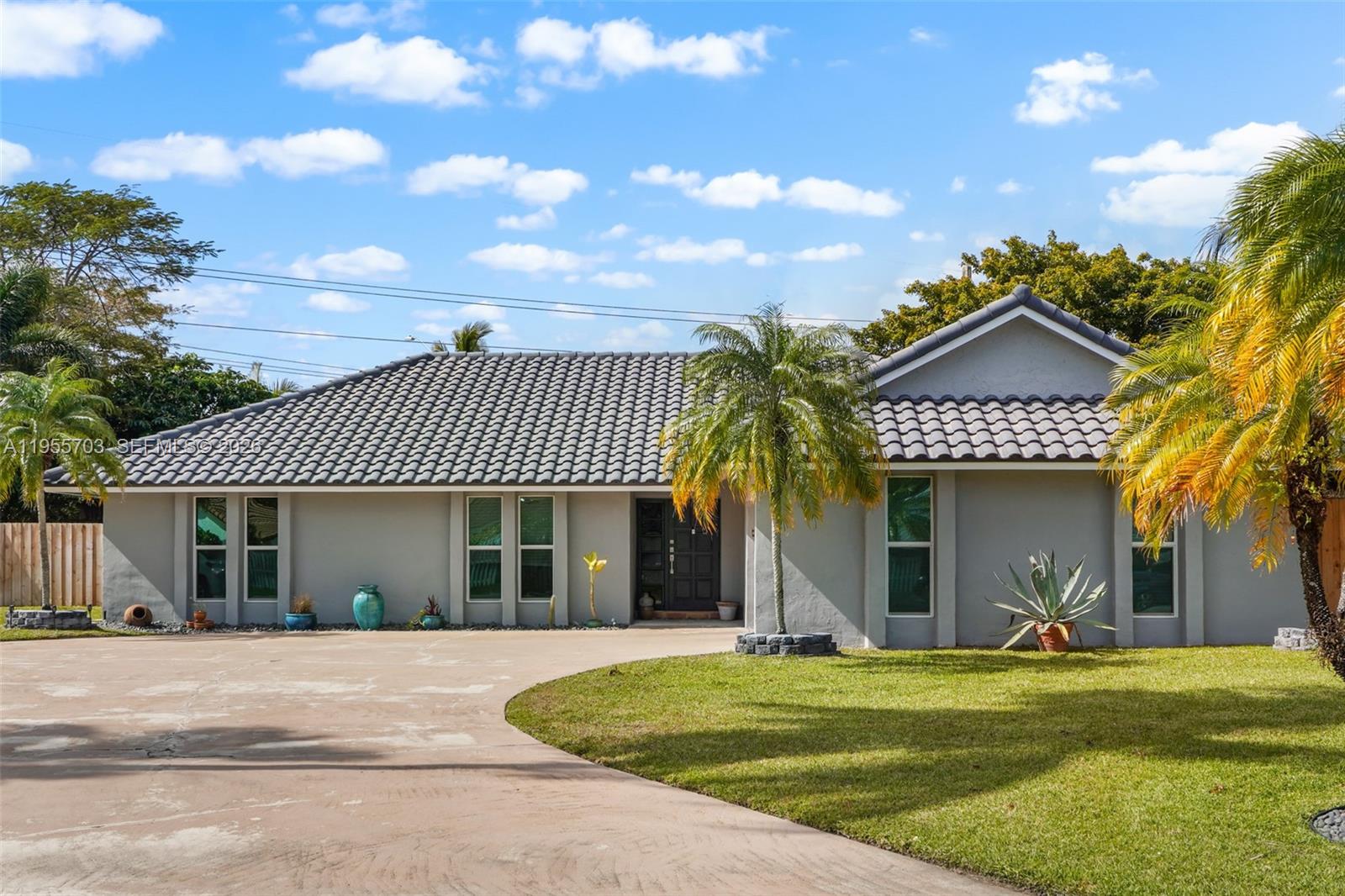 6975 Bianchini Circle Boca Raton, FL 33433 - Photo 1 of 45 Gallery Image 1