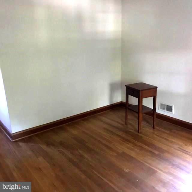 3103 Dunglow Road Baltimore, MD 21222 - Photo 6 of 29 Interior (General)