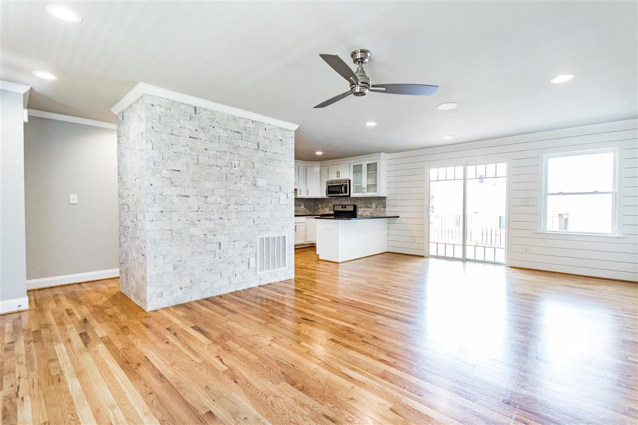 413 Bledsoe Avenue Raleigh, NC 27601 - Photo 9 of 21 Photo 10