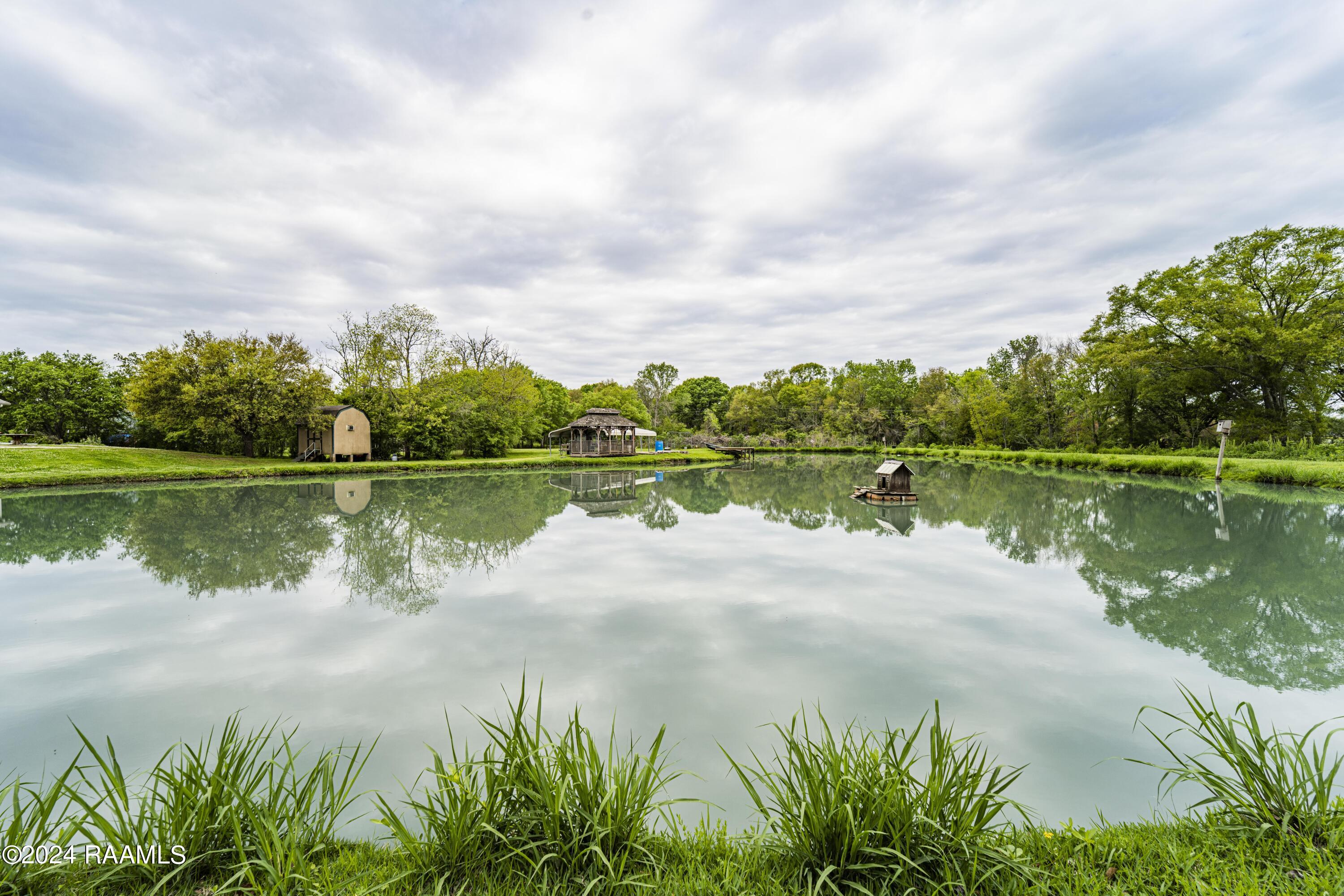 916 Sharon Drive Youngsville, LA 70592 - Photo 27 of 37 Pond2