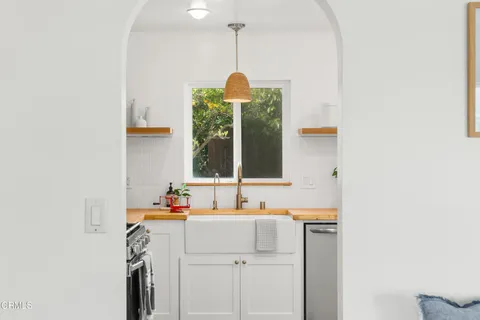 $850,000 | 267 Delaware Drive, Ventura, CA 93001