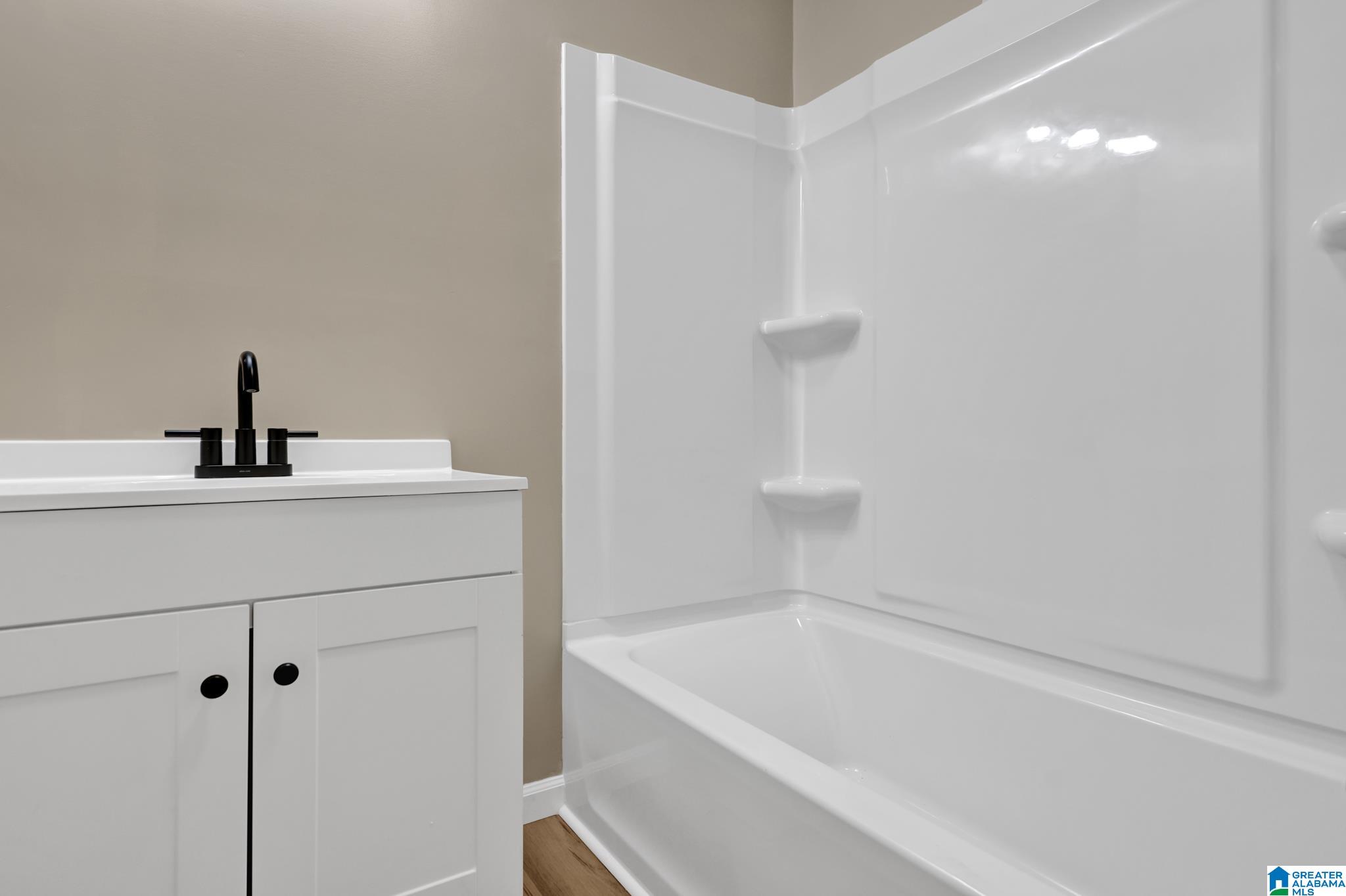405 Goodwin Circle Anniston, AL 36207 - Photo 8 of 27