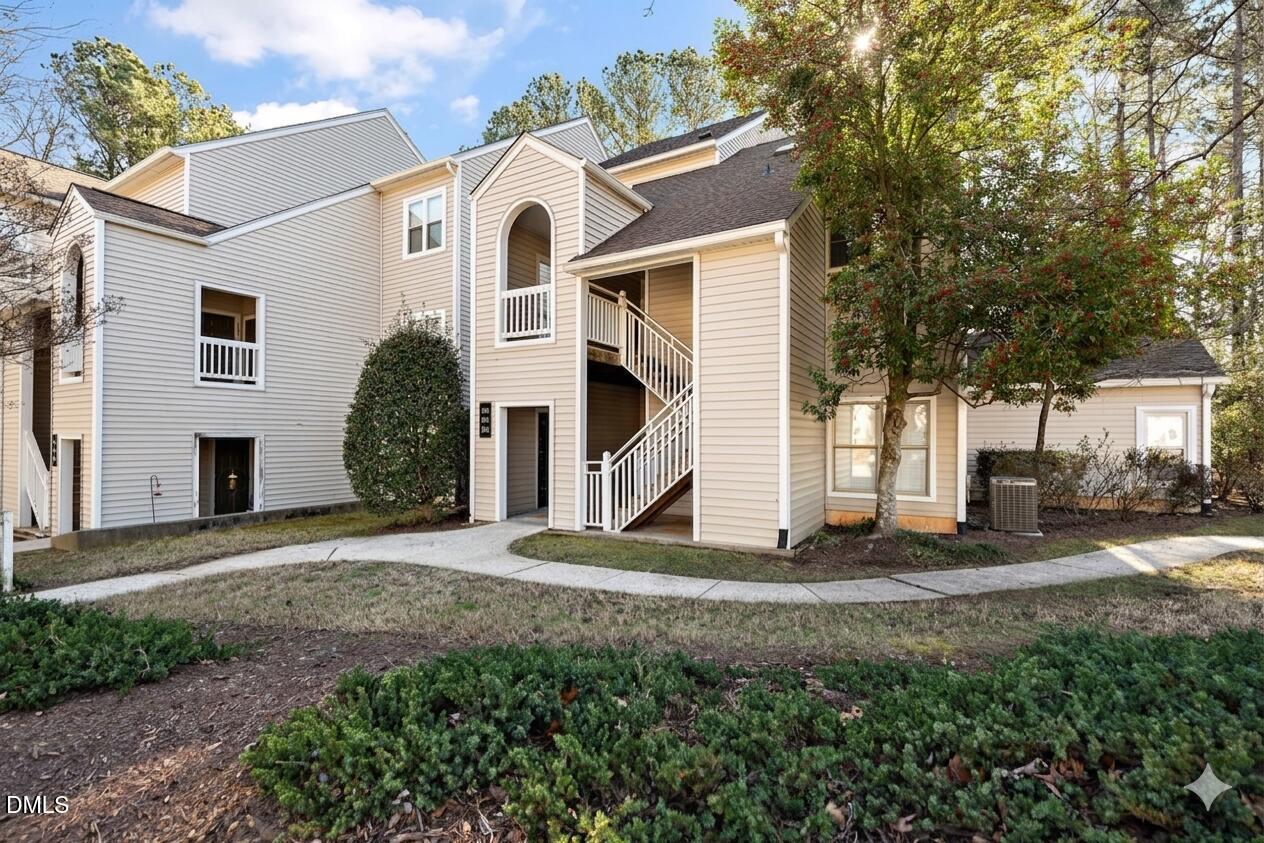 6011 Winterpointe Lane Raleigh, NC 27606 - Photo 1 of 14