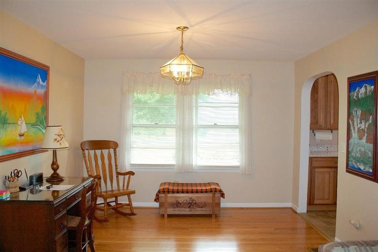 Photo 6