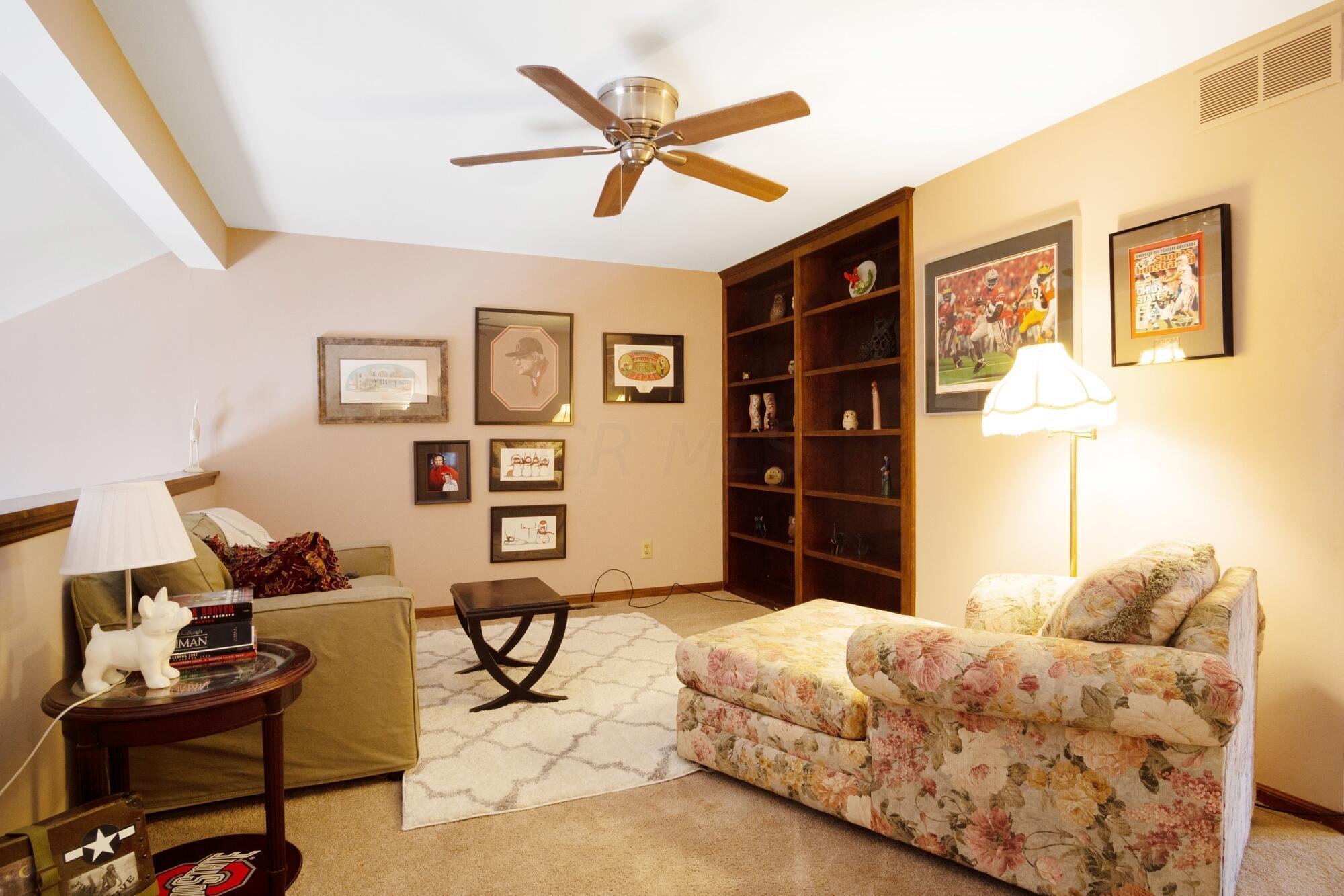 2118 Coach Road North, Unit 17 Columbus, OH 43220 - Photo 6 of 30 026-2118 Coach Rd N