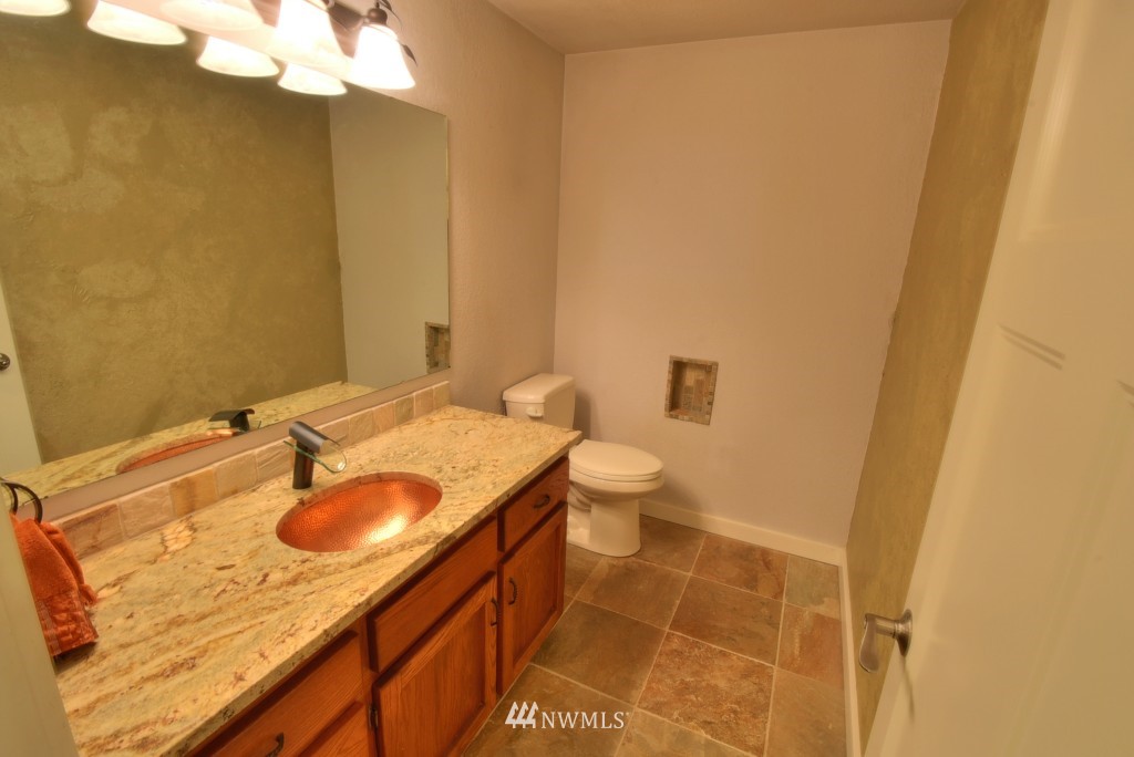 603 Clark Road Bellingham, WA 98225 - Photo 17 of 25