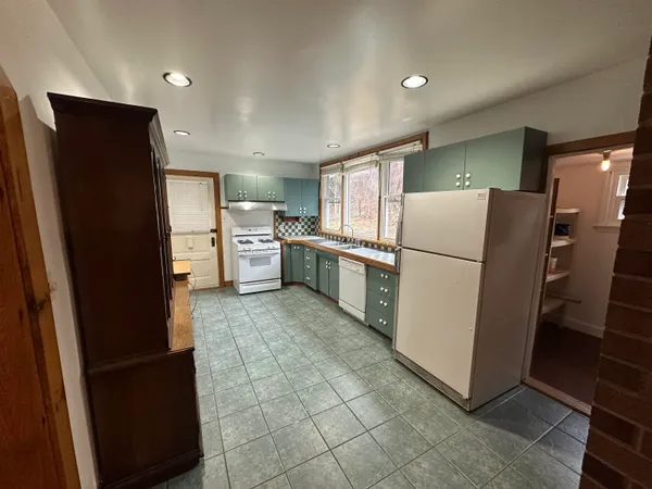 $245,000 | 136 Klondike Drive, Warm Springs, VA 24484