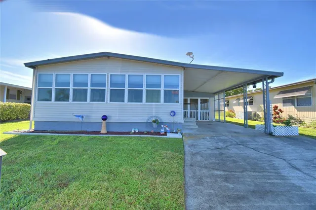 $169,900 | 156 Paradise Lane, Auburndale, FL 33823