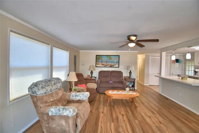 $169,900 | 156 Paradise Lane, Auburndale, FL 33823