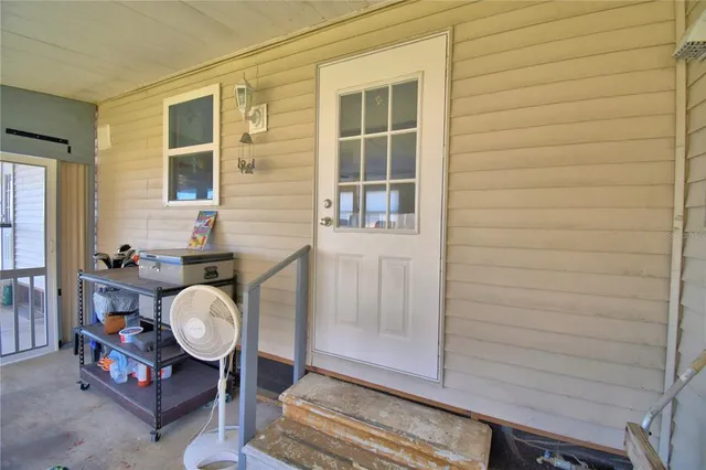 $169,900 | 156 Paradise Lane, Auburndale, FL 33823