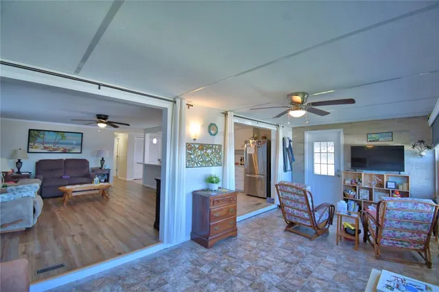 $169,900 | 156 Paradise Lane, Auburndale, FL 33823