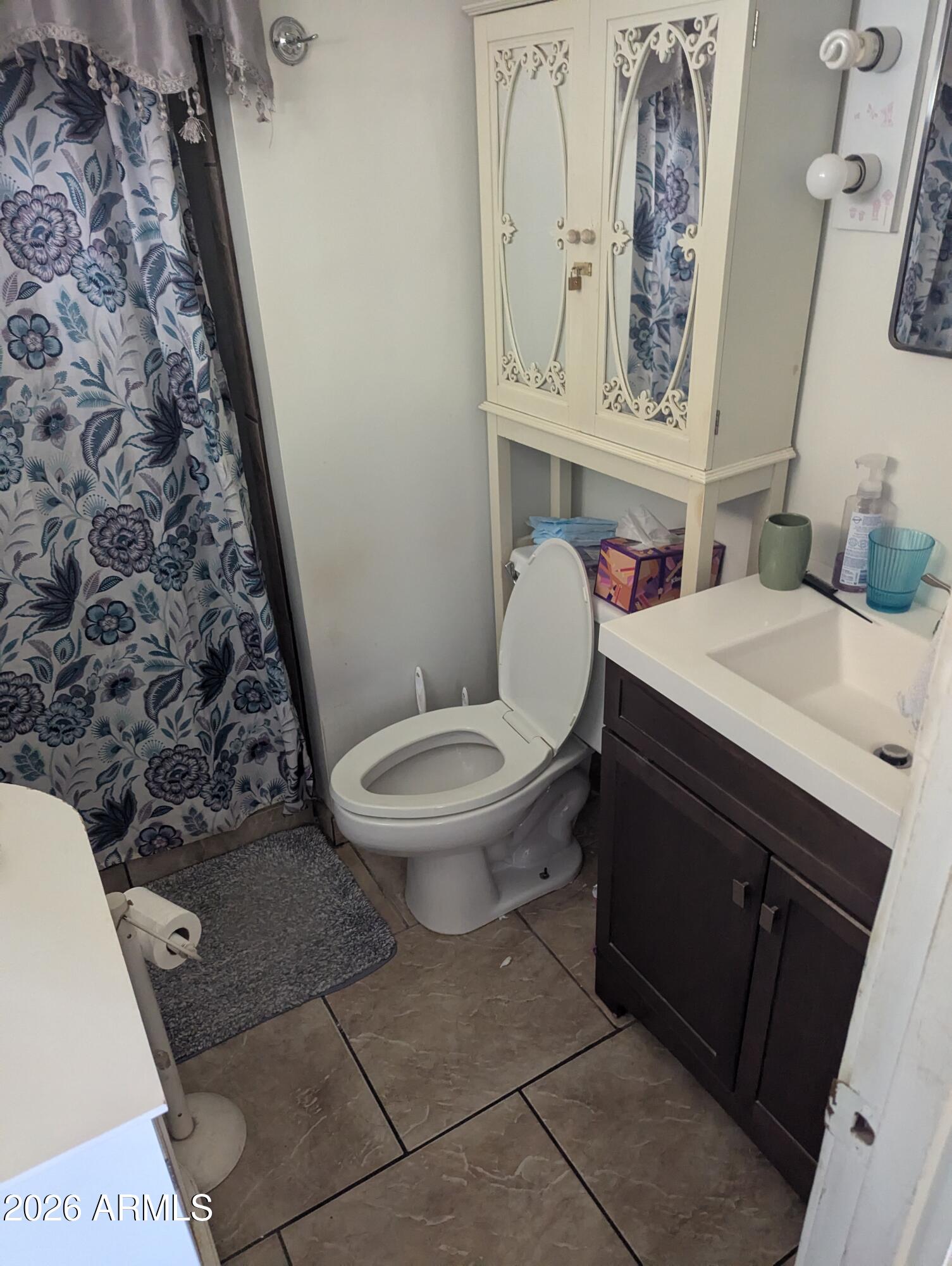 425 Cedar Street Page, AZ 86040 - Photo 9 of 25 PXL_20250925_191318656