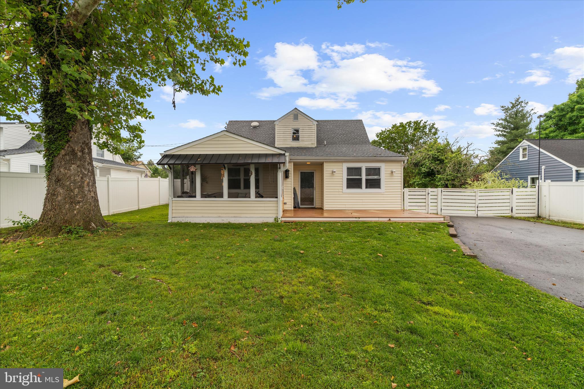 16 Virginia Avenue Edgewater, MD 21037 - Photo 40 of 54 Back elevation