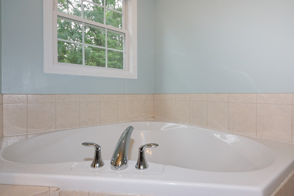 10 John Riley Road Ayer, MA 01432 - Photo 19 of 30