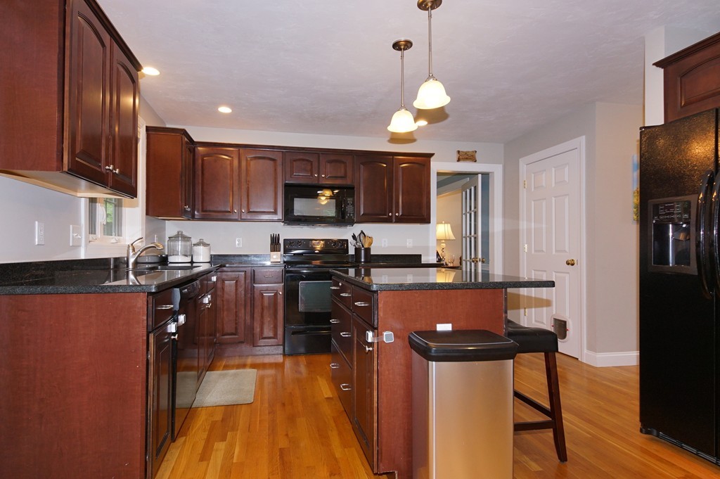 10 John Riley Road Ayer, MA 01432 - Photo 8 of 30