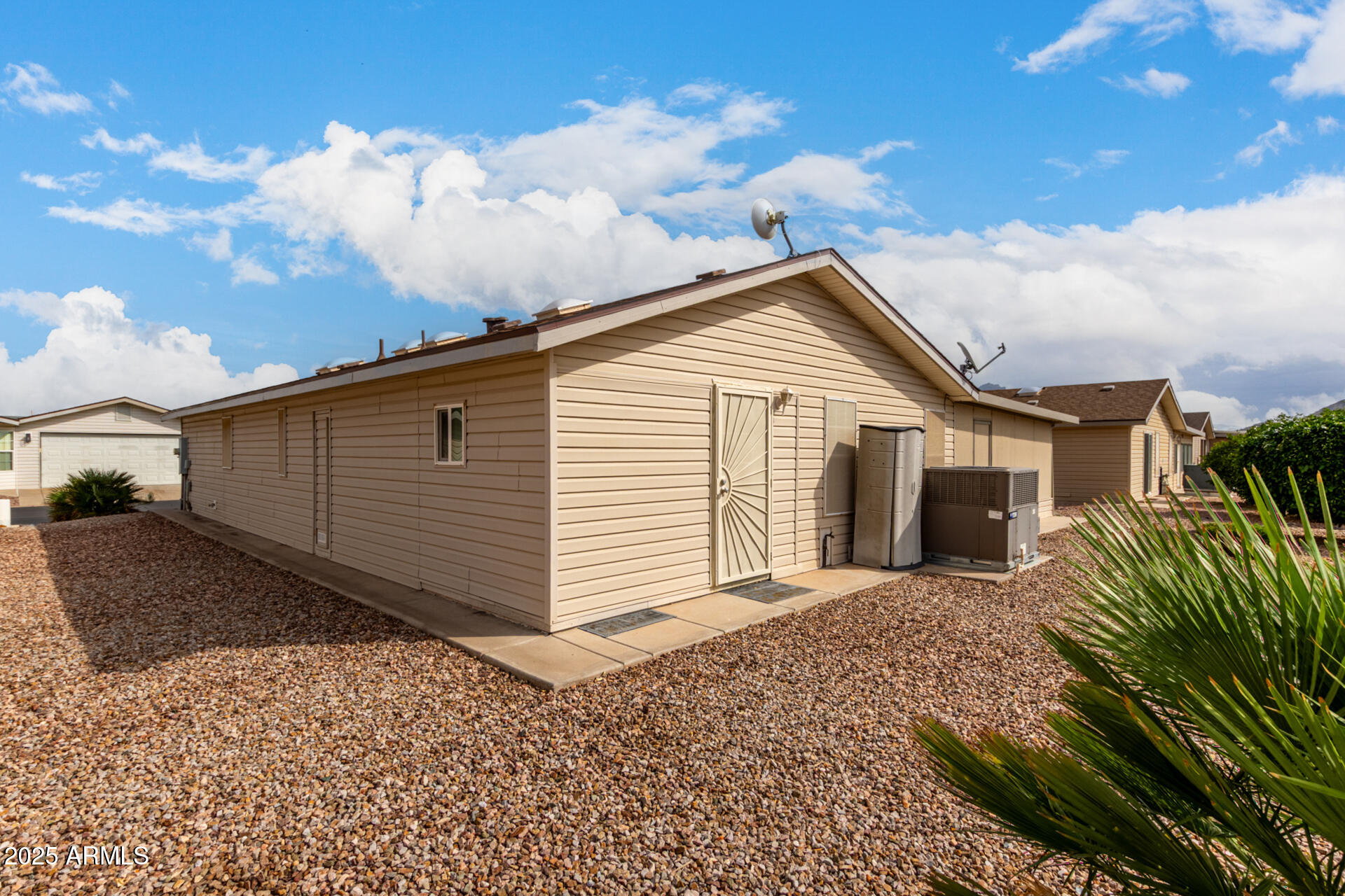 3301 South Goldfield Road, Unit 2076 Apache Junction, AZ 85119 - Photo 28 of 42 3301 S Goldfield Rd Lot 2076