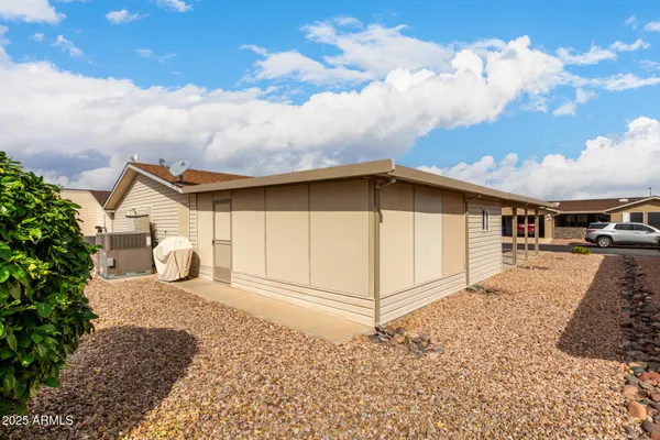 $174,000 | 3301 South Goldfield Road, Unit 2076, Apache Junction, AZ 85119