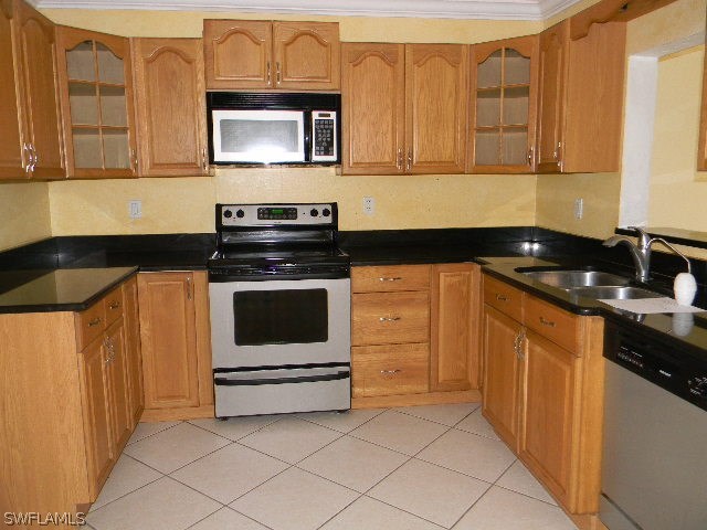 18429 Quince Road Fort Myers, FL 33967 - Photo 3 of 6 Gallery Image 3