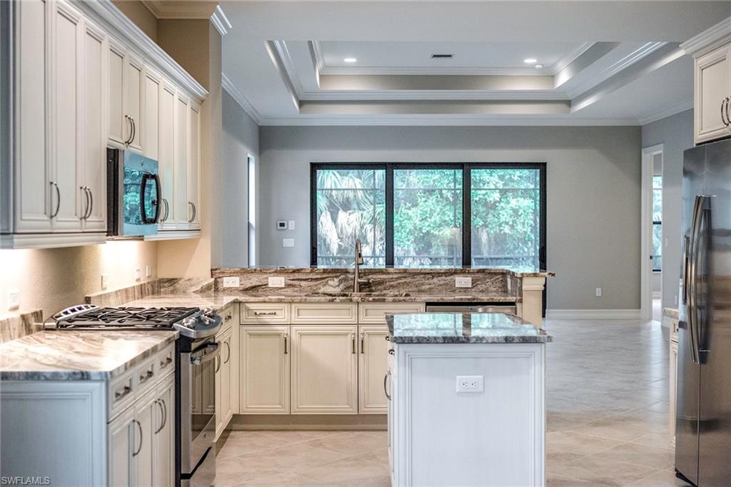 6651 Roma Way Naples, FL 34113 - Photo 17 of 30 Gallery Image 17