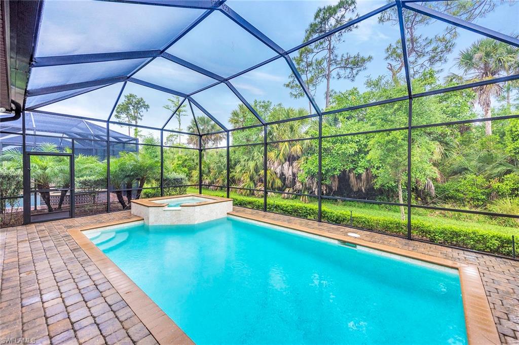 6651 Roma Way Naples, FL 34113 - Photo 10 of 30 Gallery Image 10