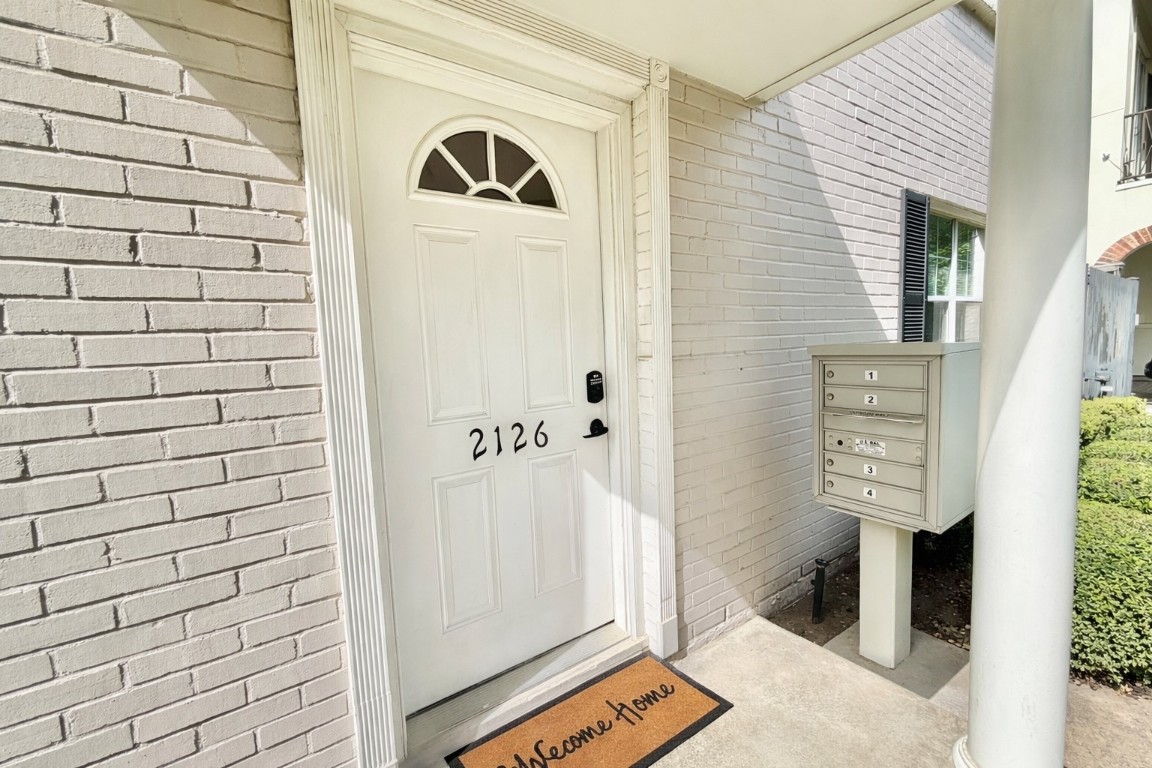 2126 Banks Street, Unit 3 Houston, TX 77098 - Photo 8 of 41 a view of front door of house
