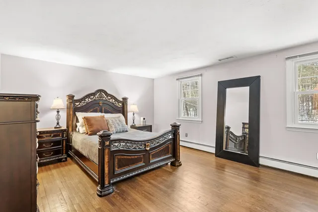 $599,000 | 37 Camelot Drive, Bedford, NH 03110