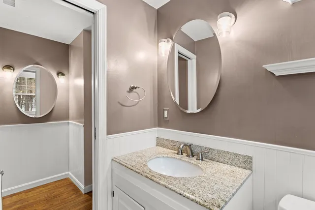 $599,000 | 37 Camelot Drive, Bedford, NH 03110