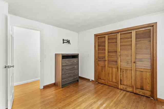 $599,000 | 37 Camelot Drive, Bedford, NH 03110