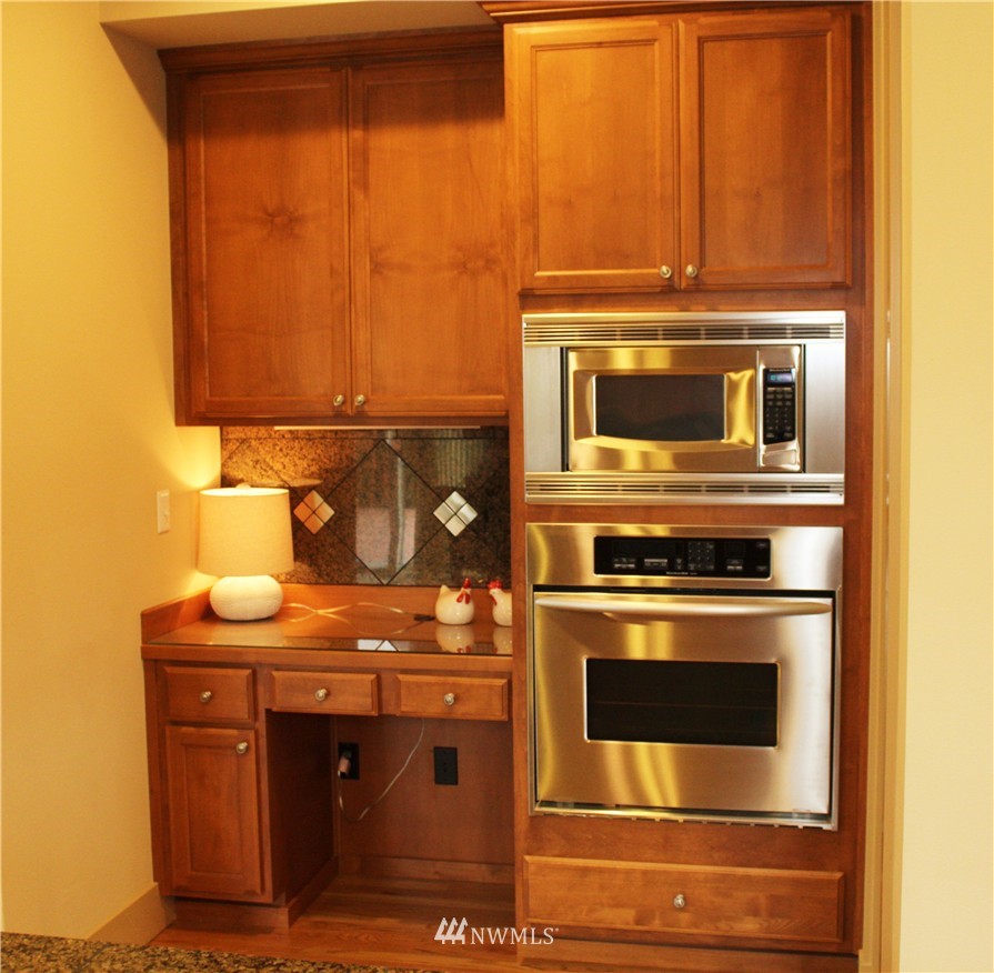3723 186th Street Southeast Bothell, WA 98012 - Photo 7 of 21
