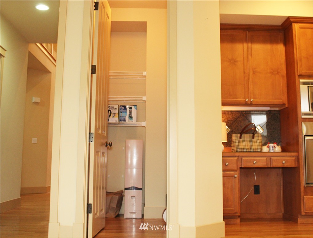 3723 186th Street Southeast Bothell, WA 98012 - Photo 8 of 21