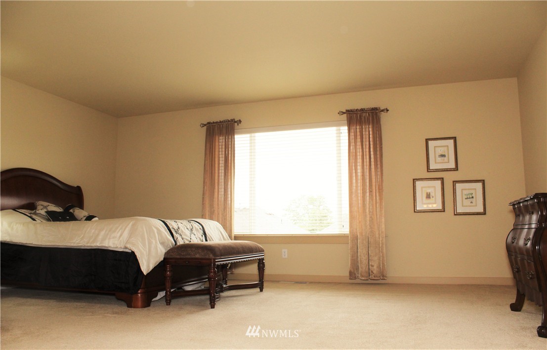 3723 186th Street Southeast Bothell, WA 98012 - Photo 9 of 21